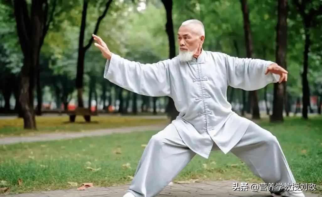 老年人如何掌握适宜的运动量和强度？中青年