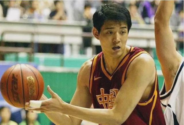 中国男篮中投王_篮球中投历史王是谁_篮球历史中投之王