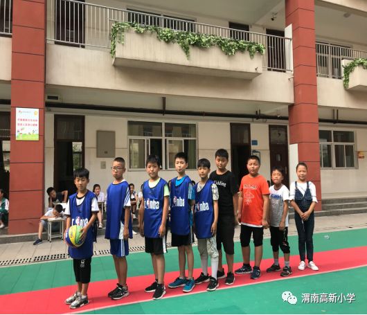 篮球技巧赛少儿_少儿篮球技巧比赛_少儿篮球比赛