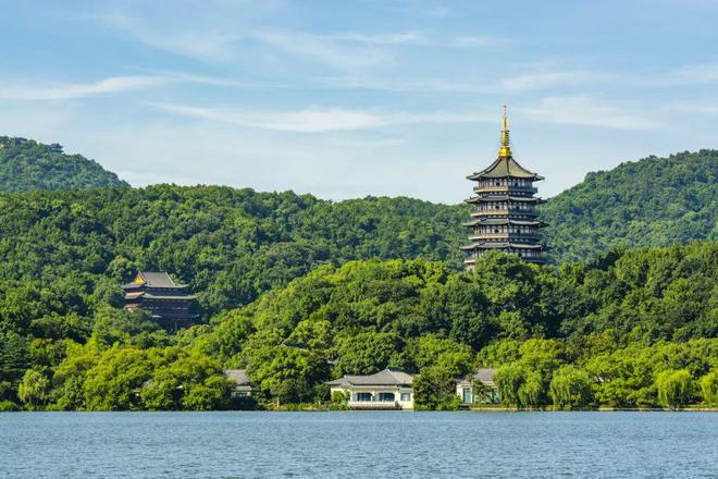 杭州游泳女奥运会冠军是谁_杭州游泳运动员世界冠军_杭州女子游泳奥运冠军